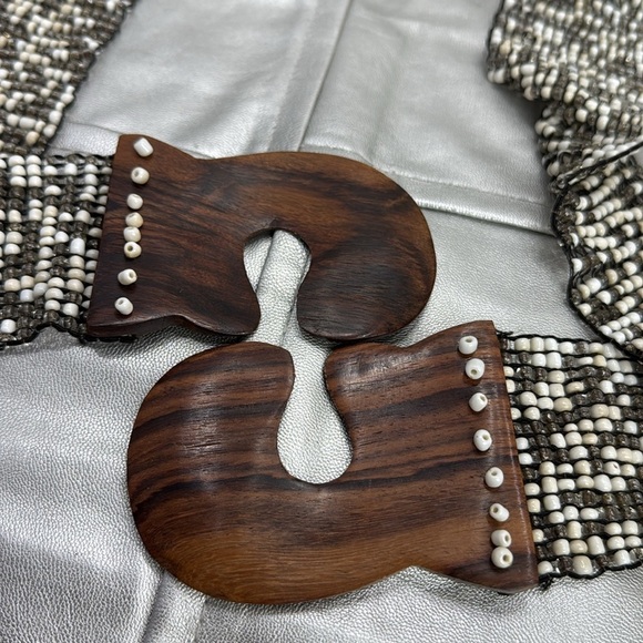 (H) Women's Vintage Beaded Elastic Belt with Wooden Buckle,Retro Style,Plus Size - Picture 7 of 10